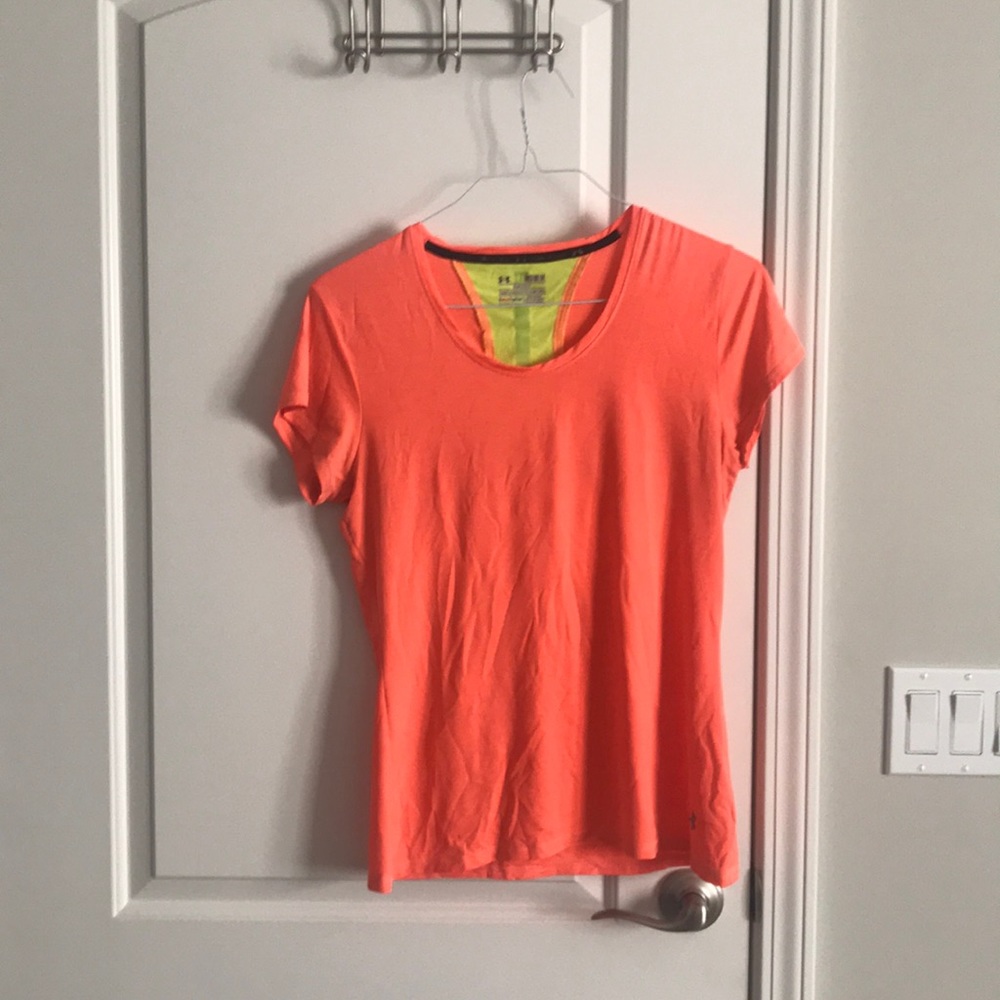 Size Medium Under Armour heat gear